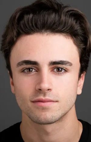 Itzan Escamilla