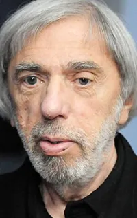 Эдуард Артемьев