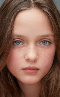 Лола Рейд