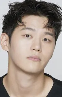 Hak-joo Lee